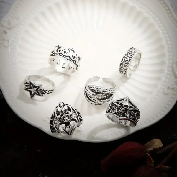 Set Of 6 Punk Skull Rings, Suitable For Men To Wear At Daily Halloween Parties, Featuring Fashionable Casual Star And Geometric Rings